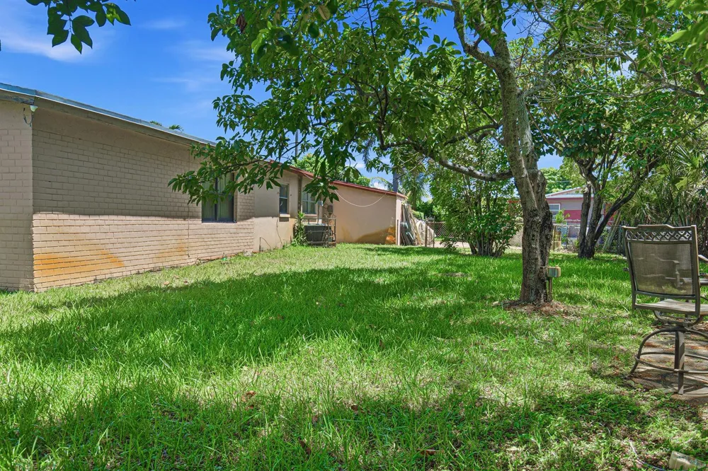 691 NW 20TH COURT Pompano Beach, FL 33060