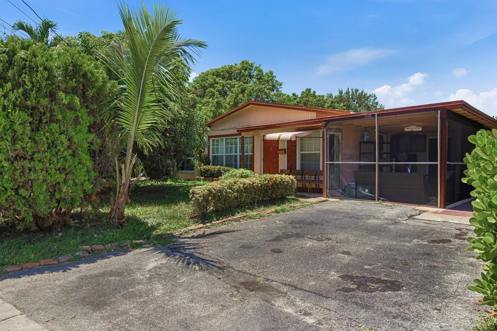 691 NW 20TH COURT Pompano Beach, FL 33060