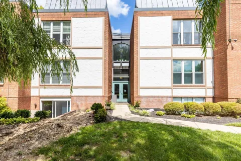 3825 Petoskey Avenue #21
