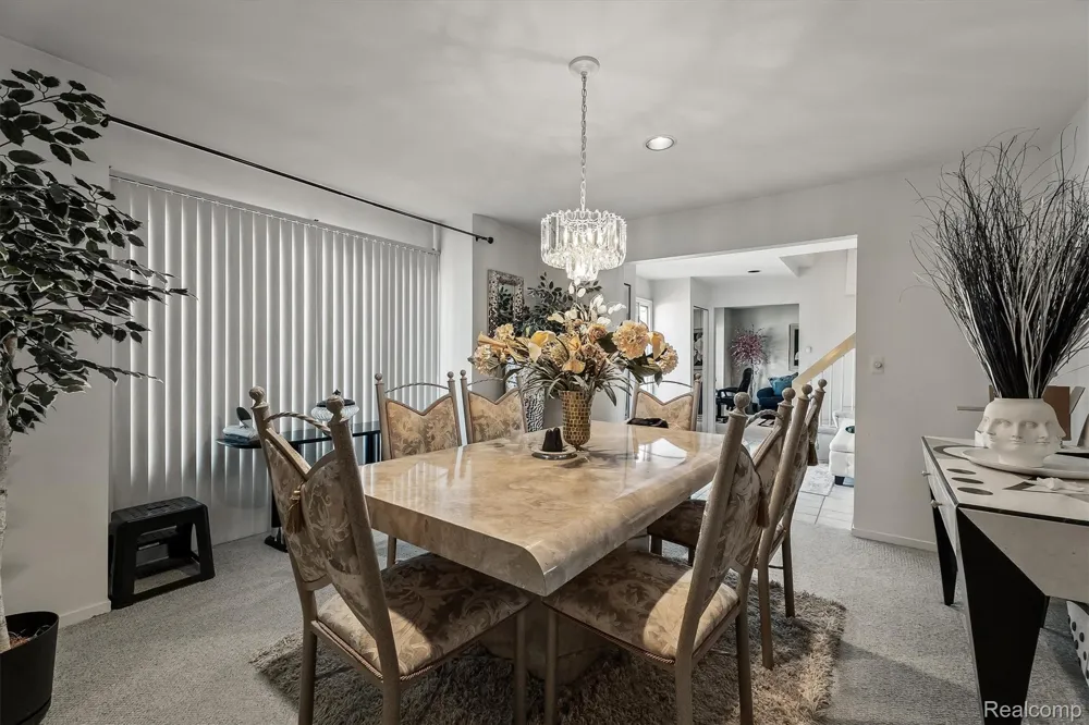 5474 Maple Leaf Court West Bloomfield Charter Township, MI 48322