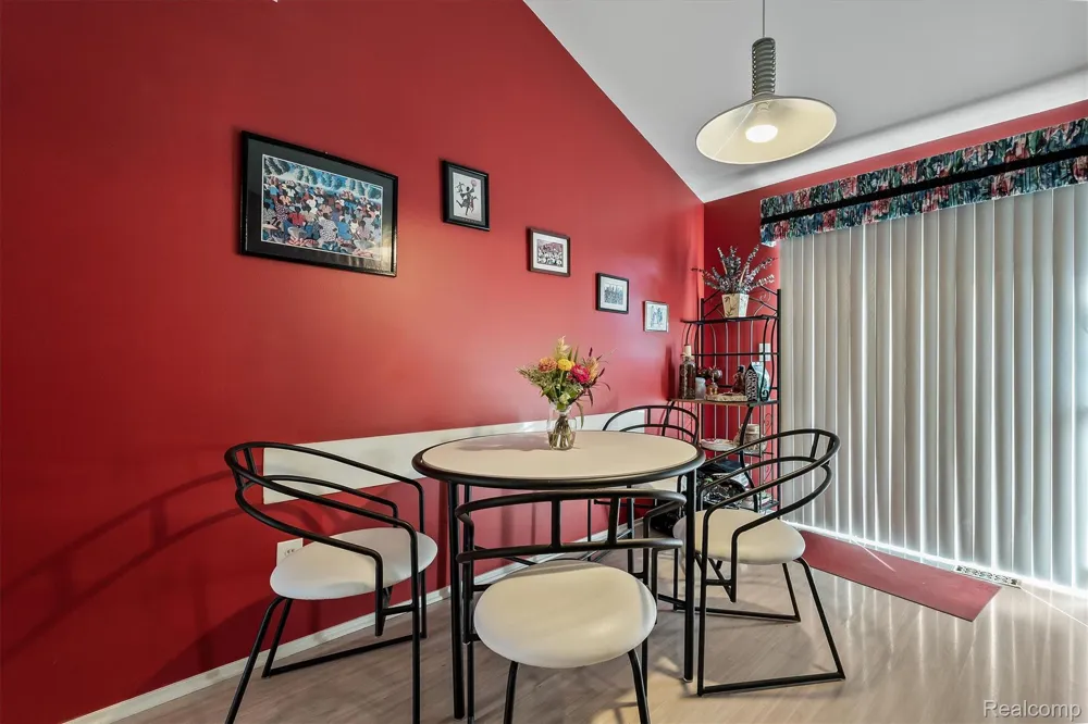 5474 Maple Leaf Court West Bloomfield Charter Township, MI 48322