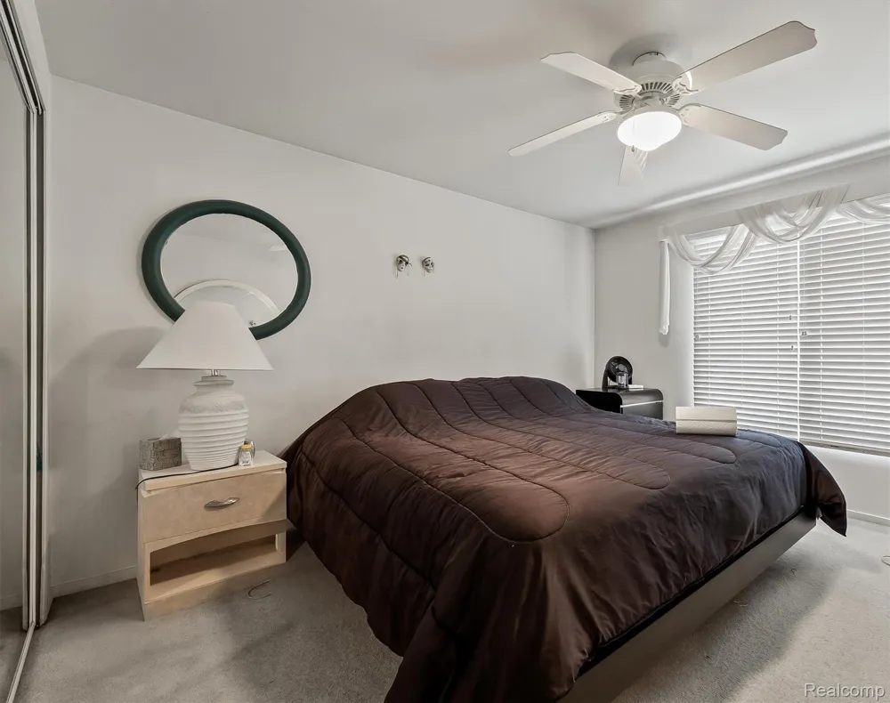 5474 Maple Leaf Court West Bloomfield Charter Township, MI 48322