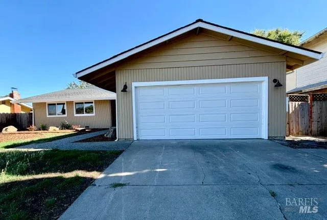 387 Tulip Street Fairfield, CA 94533