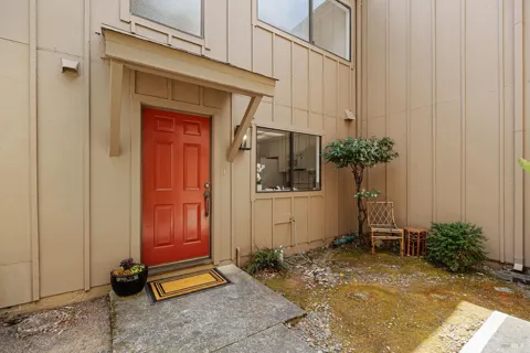 52 Cinnamon Teal Lane