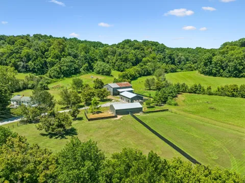 3025 Knob Creek Rd