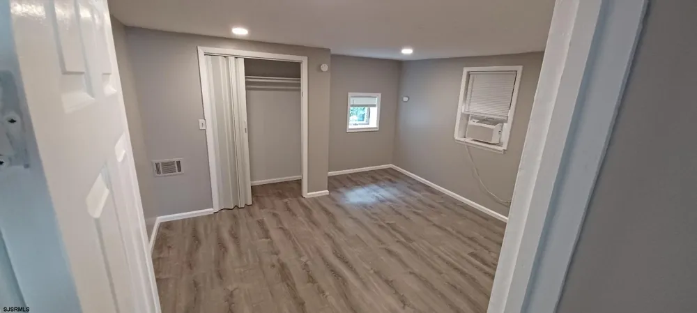 116 N Dorset Ave Ventnor Heights, NJ 08406