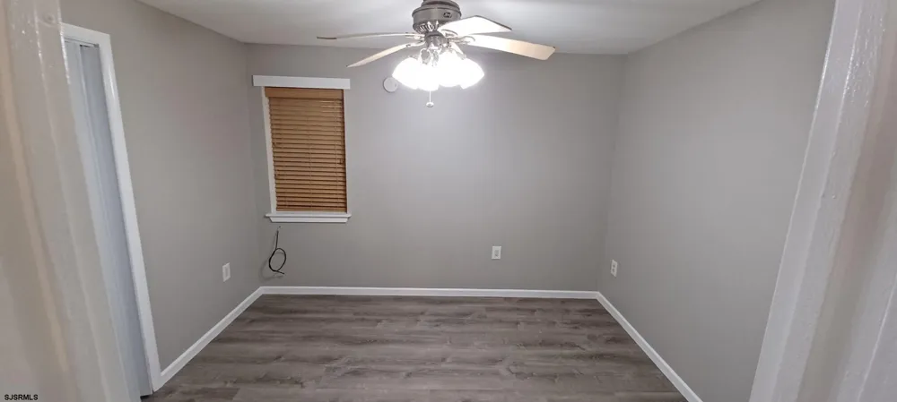 116 N Dorset Ave Ventnor Heights, NJ 08406
