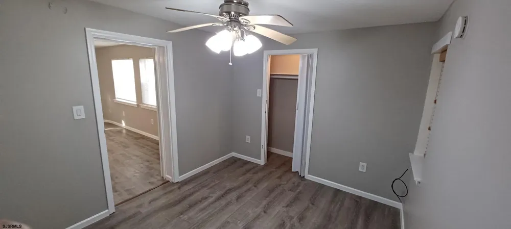116 N Dorset Ave Ventnor Heights, NJ 08406
