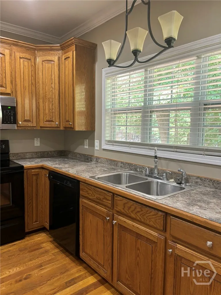103 Port Laz Lane Eatonton, GA 31024