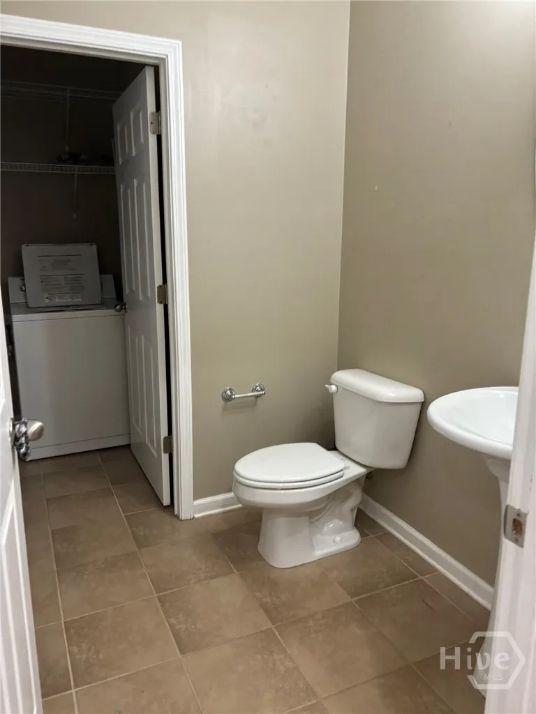 103 Port Laz Lane Eatonton, GA 31024