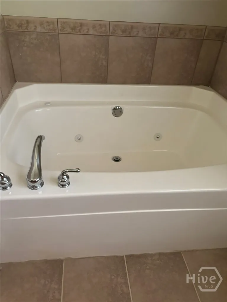103 Port Laz Lane Eatonton, GA 31024