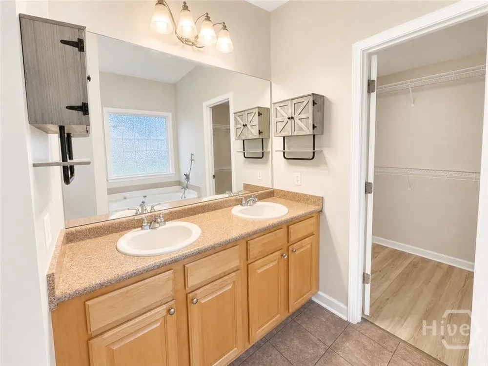140 Colonial Drive Midway, GA 31320