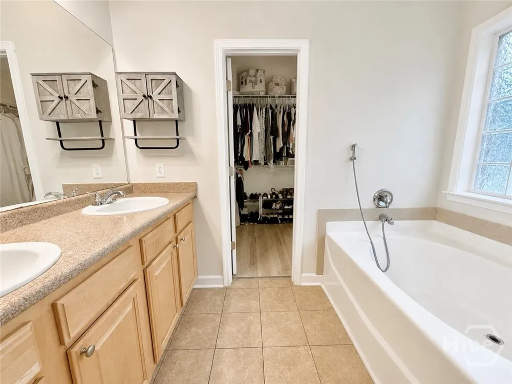 140 Colonial Drive Midway, GA 31320