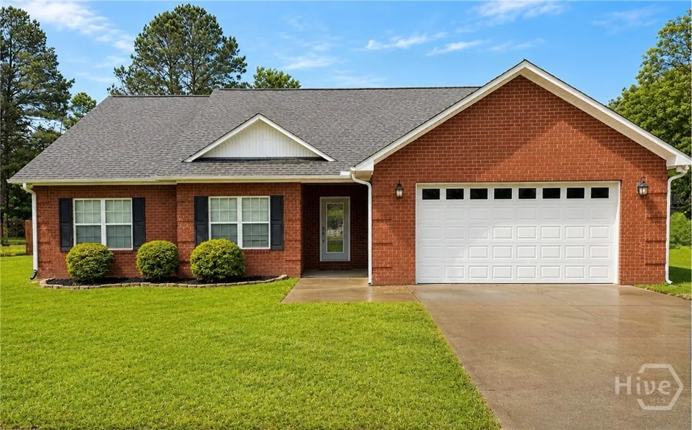 140 Colonial Drive Midway, GA 31320