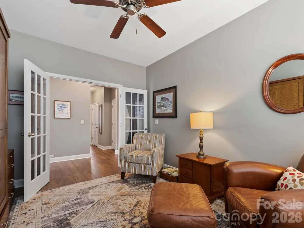 78 Fox Cove Road Hendersonville, NC 28792