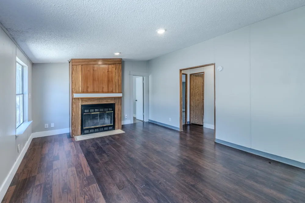 1808 Falcon Oaks Drive Leander, TX 78641