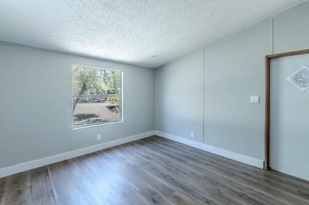 1808 Falcon Oaks Drive Leander, TX 78641