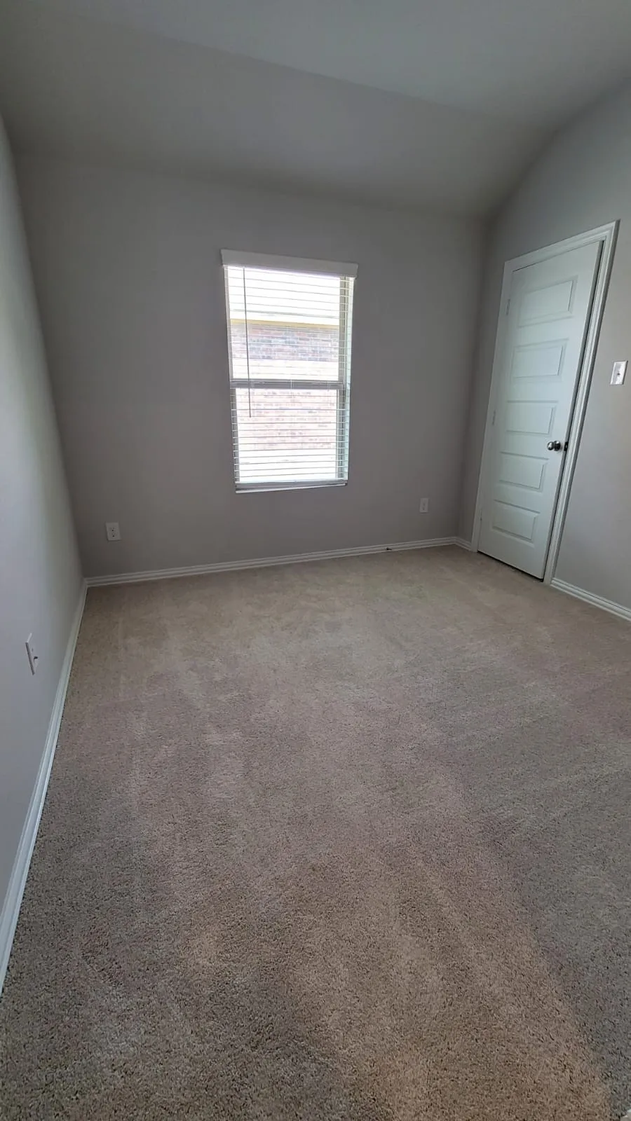 1919 Rolling Ridge Drive Van Alstyne, TX 75495
