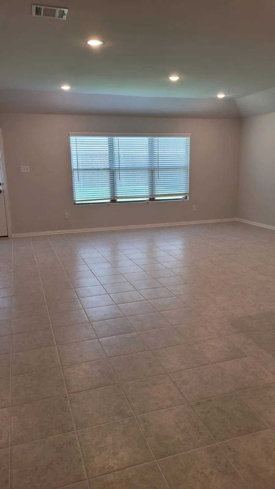 1919 Rolling Ridge Drive Van Alstyne, TX 75495