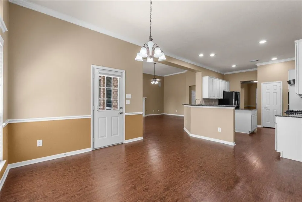 913 Elm Pointe League City, TX 77573