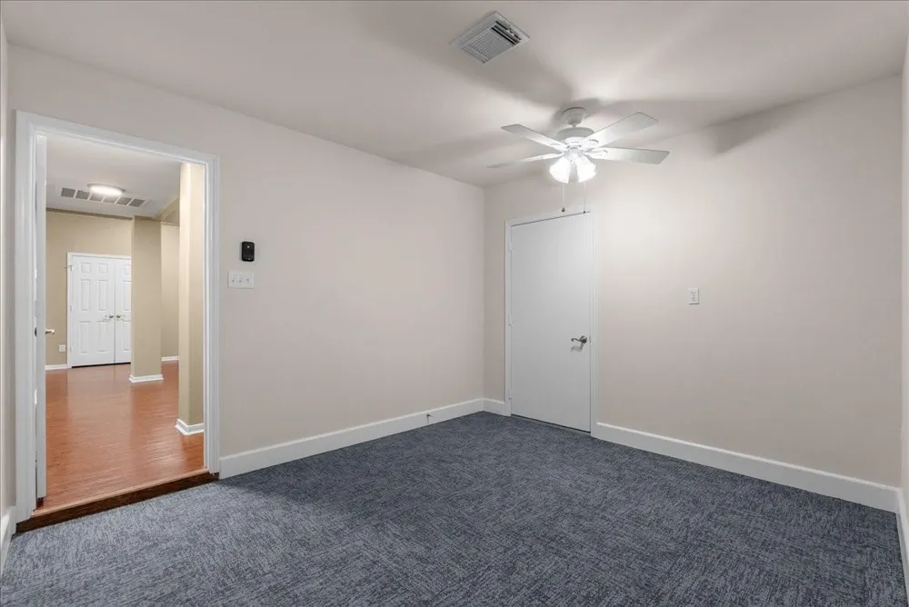 913 Elm Pointe League City, TX 77573
