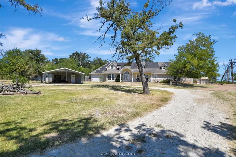 9596 Wallace Road Midway, TX 75852