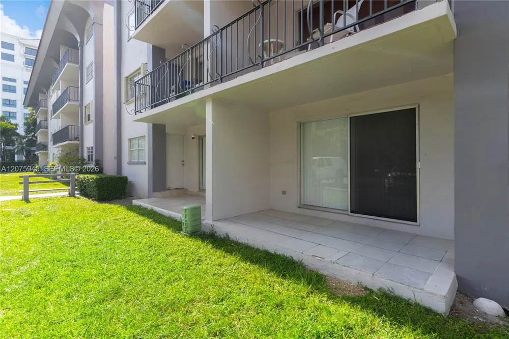 8101 SW 72nd Ave #123W Miami, FL 33143