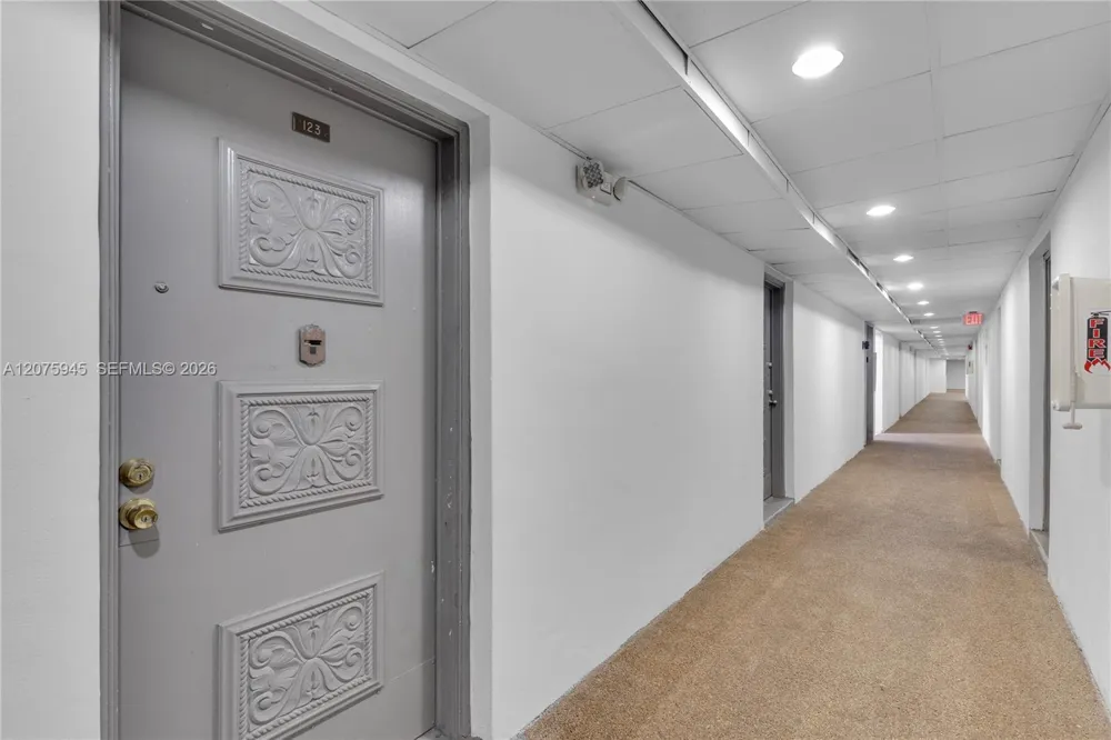 8101 SW 72nd Ave #123W Miami, FL 33143