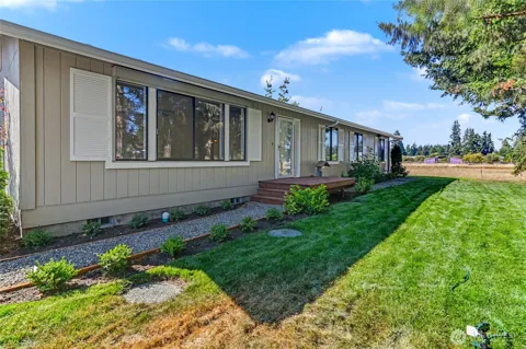 9418 180th Way SW