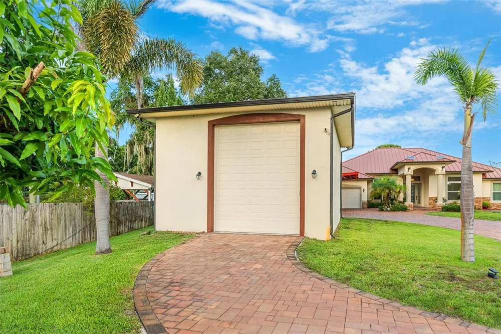 2815 2815 DAIRY RD Melbourne, FL 32904
