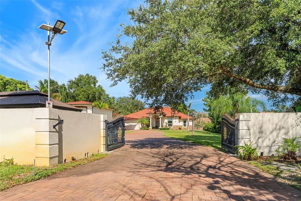 2815 2815 DAIRY RD Melbourne, FL 32904