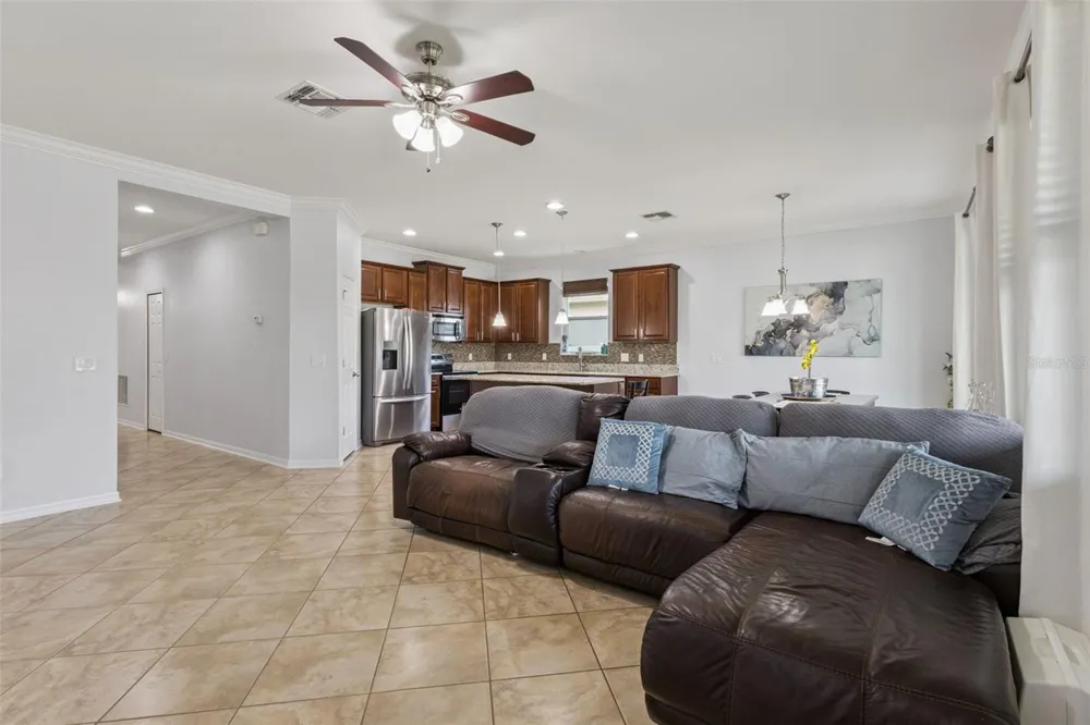 3942 ETERNITY CIRCLE St Cloud, FL 34772