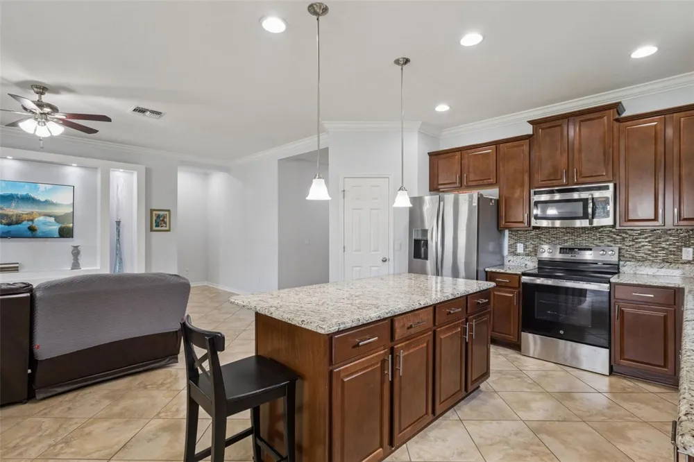 3942 ETERNITY CIRCLE St Cloud, FL 34772