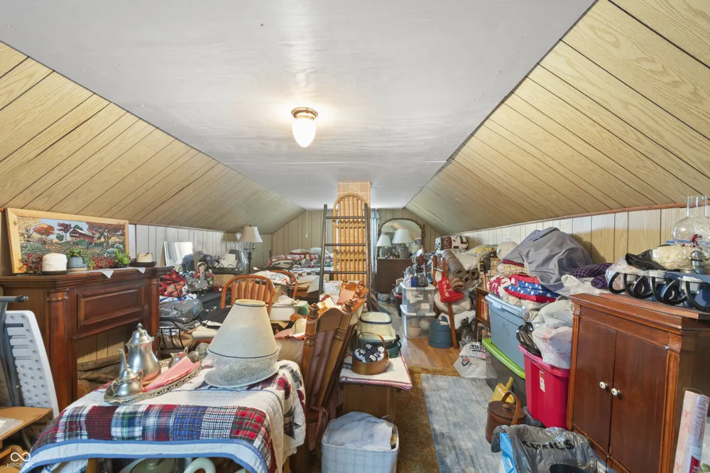 6099 State Road 129 Vevay, IN 47043