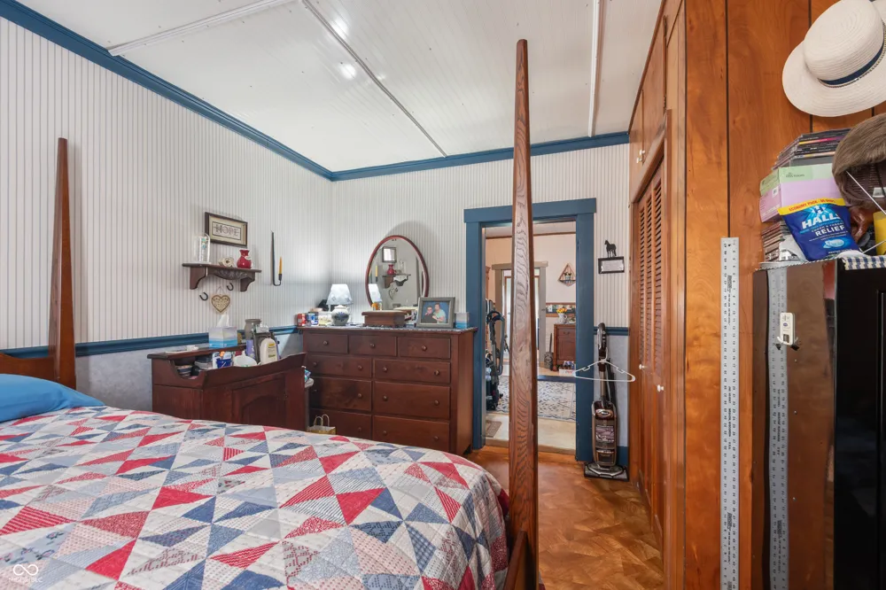 6099 State Road 129 Vevay, IN 47043