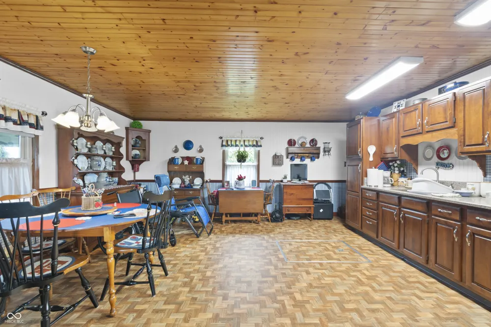 6099 State Road 129 Vevay, IN 47043