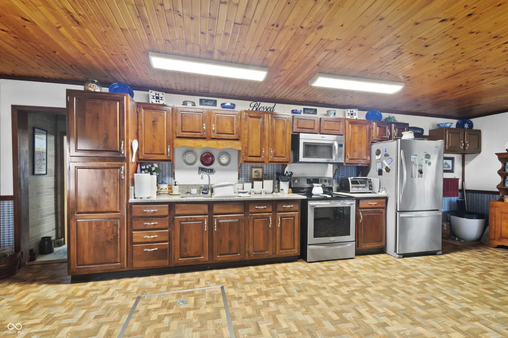 6099 State Road 129 Vevay, IN 47043