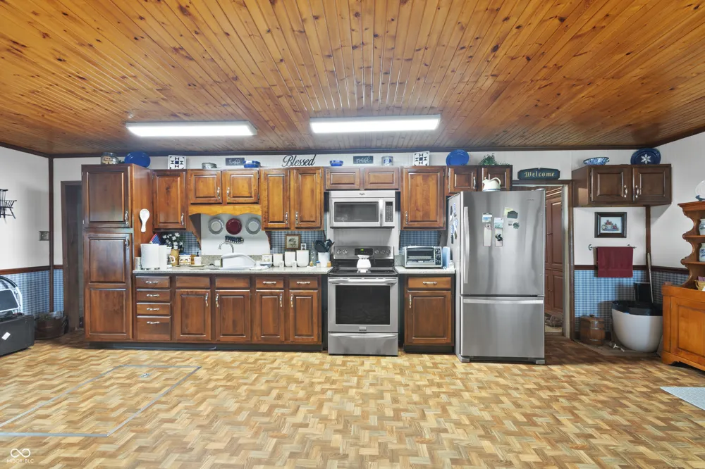 6099 State Road 129 Vevay, IN 47043
