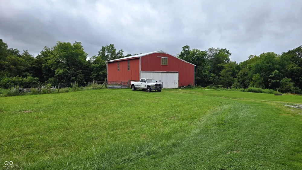 6099 State Road 129 Vevay, IN 47043