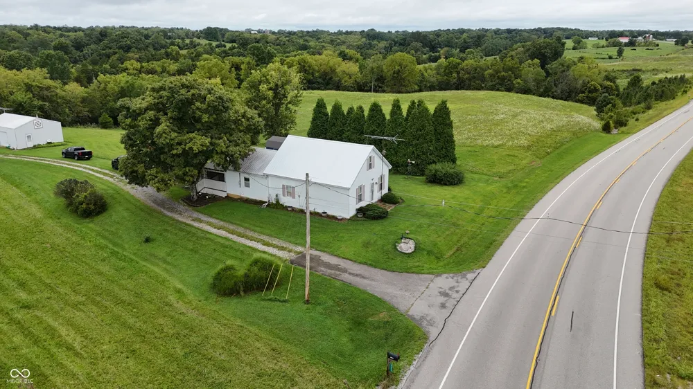 6099 State Road 129 Vevay, IN 47043