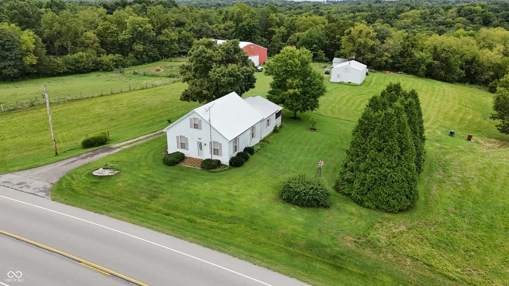 6099 State Road 129 Vevay, IN 47043