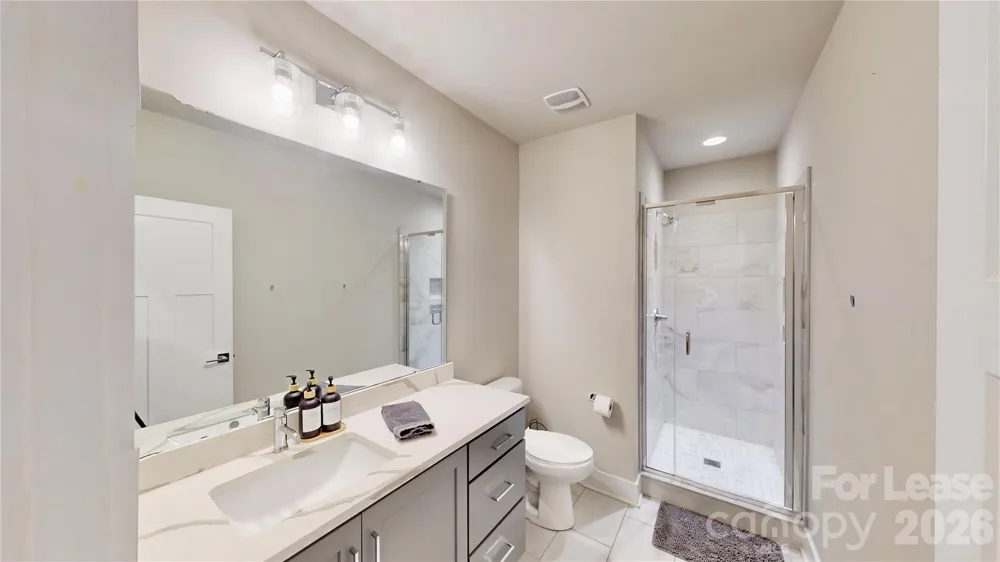 2115 Isom Street Charlotte, NC 28208