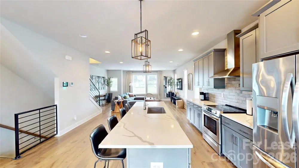 2115 Isom Street Charlotte, NC 28208