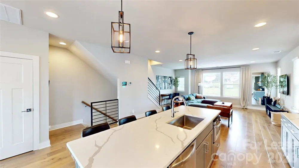 2115 Isom Street Charlotte, NC 28208