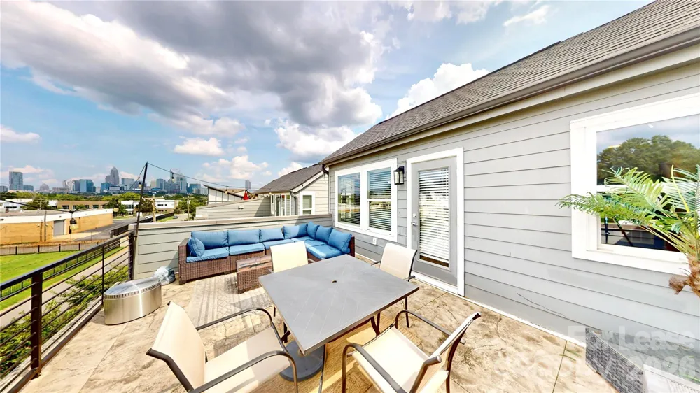 2115 Isom Street Charlotte, NC 28208