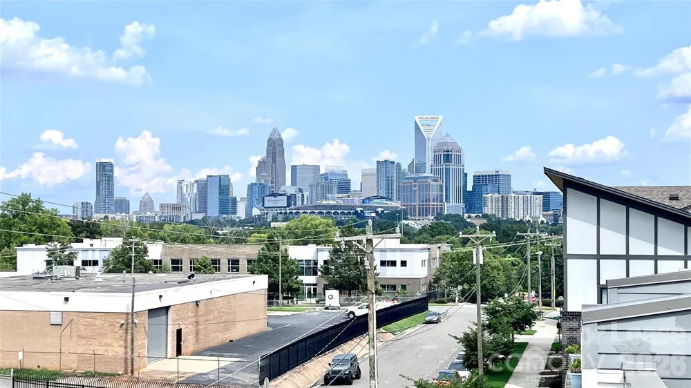 2115 Isom Street Charlotte, NC 28208