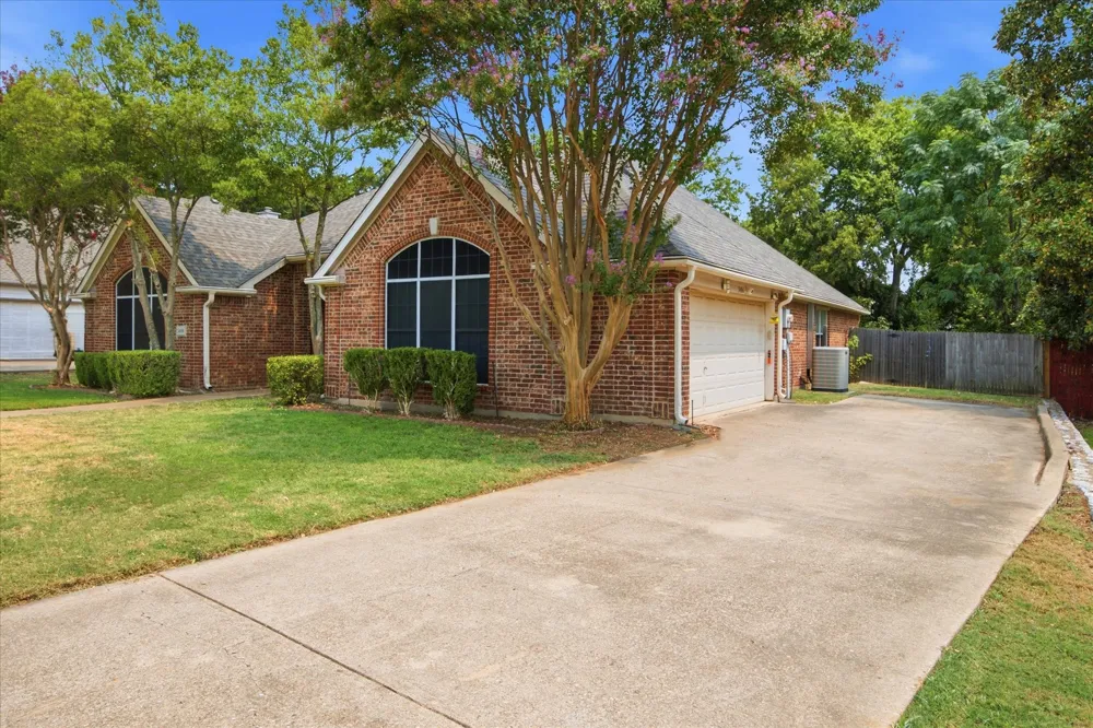 3406 Harbor Pointe Drive Rowlett, TX 75088