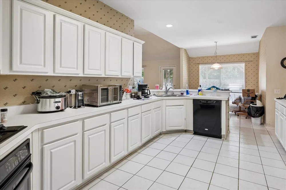 3406 Harbor Pointe Drive Rowlett, TX 75088