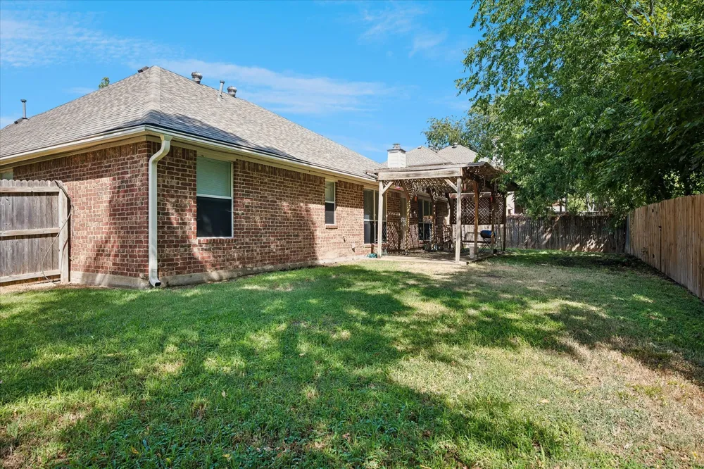 3406 Harbor Pointe Drive Rowlett, TX 75088