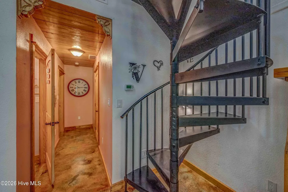 15 Ranger Hill Murphy, NC 28906